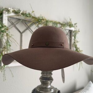 Wide Brim Wool Floppy Hat - Brown